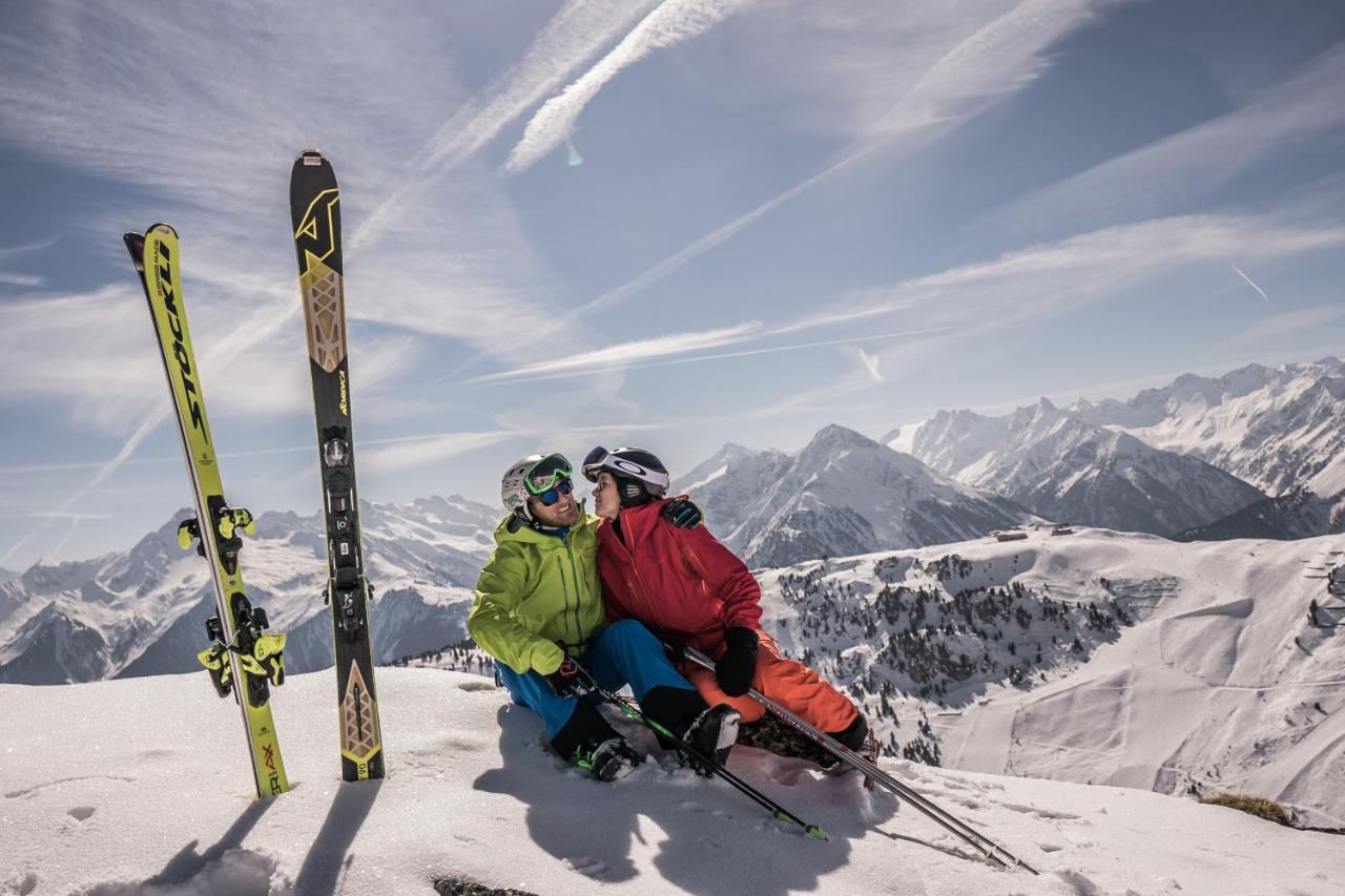 Kallis Appartement Mayrhofen Exteriör bild